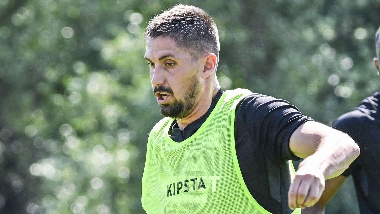 年輕的活塞 年輕的活塞